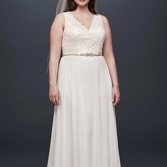 NWT Art-Deco Scalloped Lace Wedding Dress - Picture 1 of 6